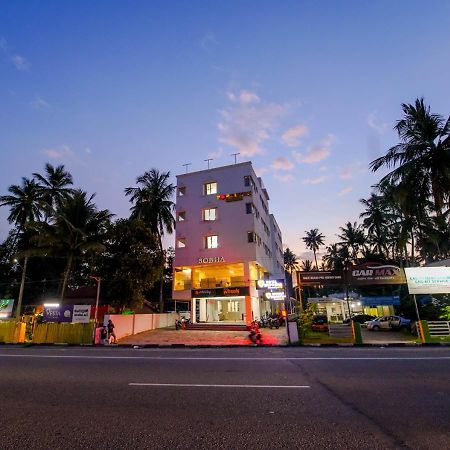 Luxe Vue - Premium Hotel Thiruvananthapuram ภายนอก รูปภาพ