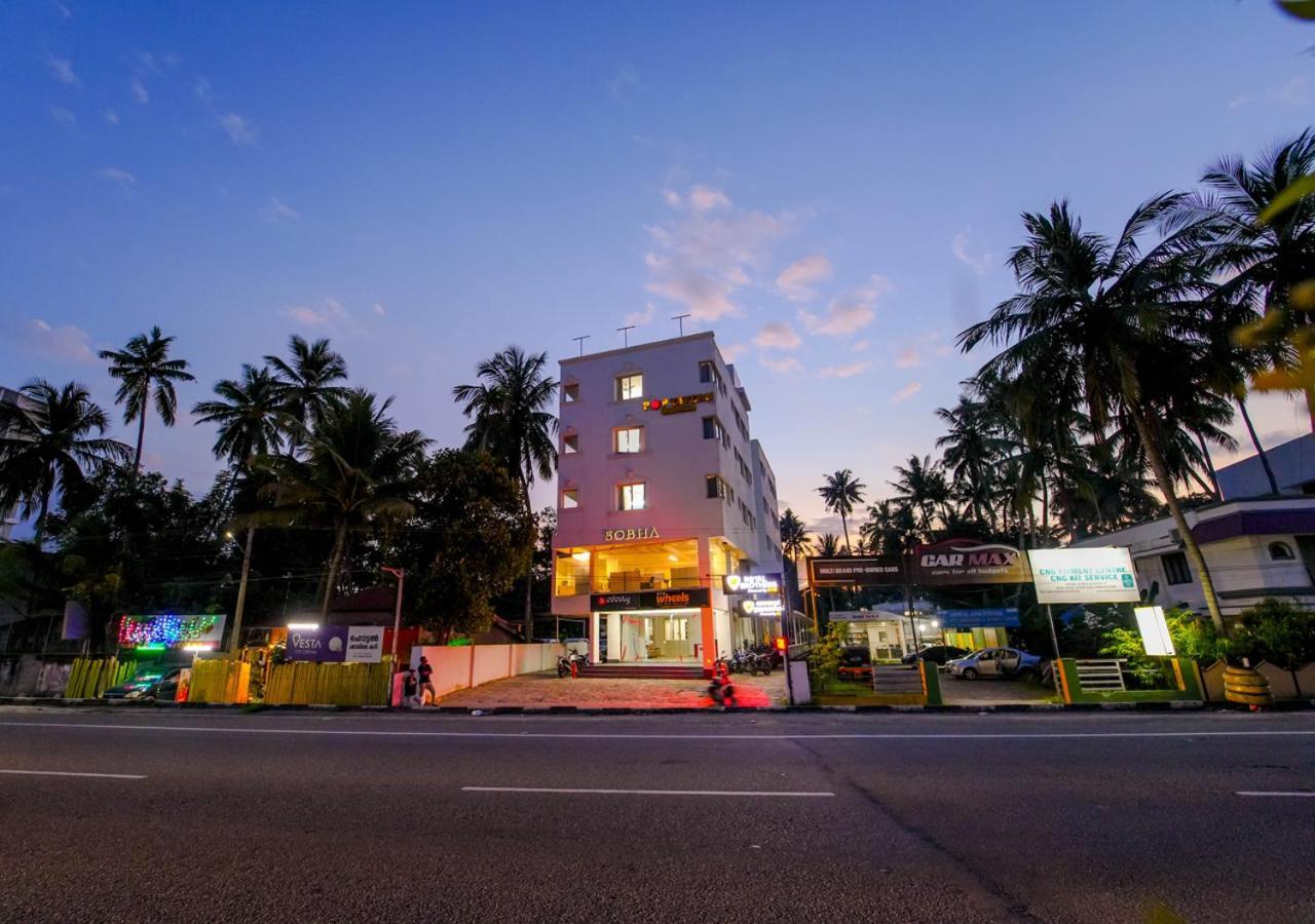 Luxe Vue - Premium Hotel Thiruvananthapuram ภายนอก รูปภาพ