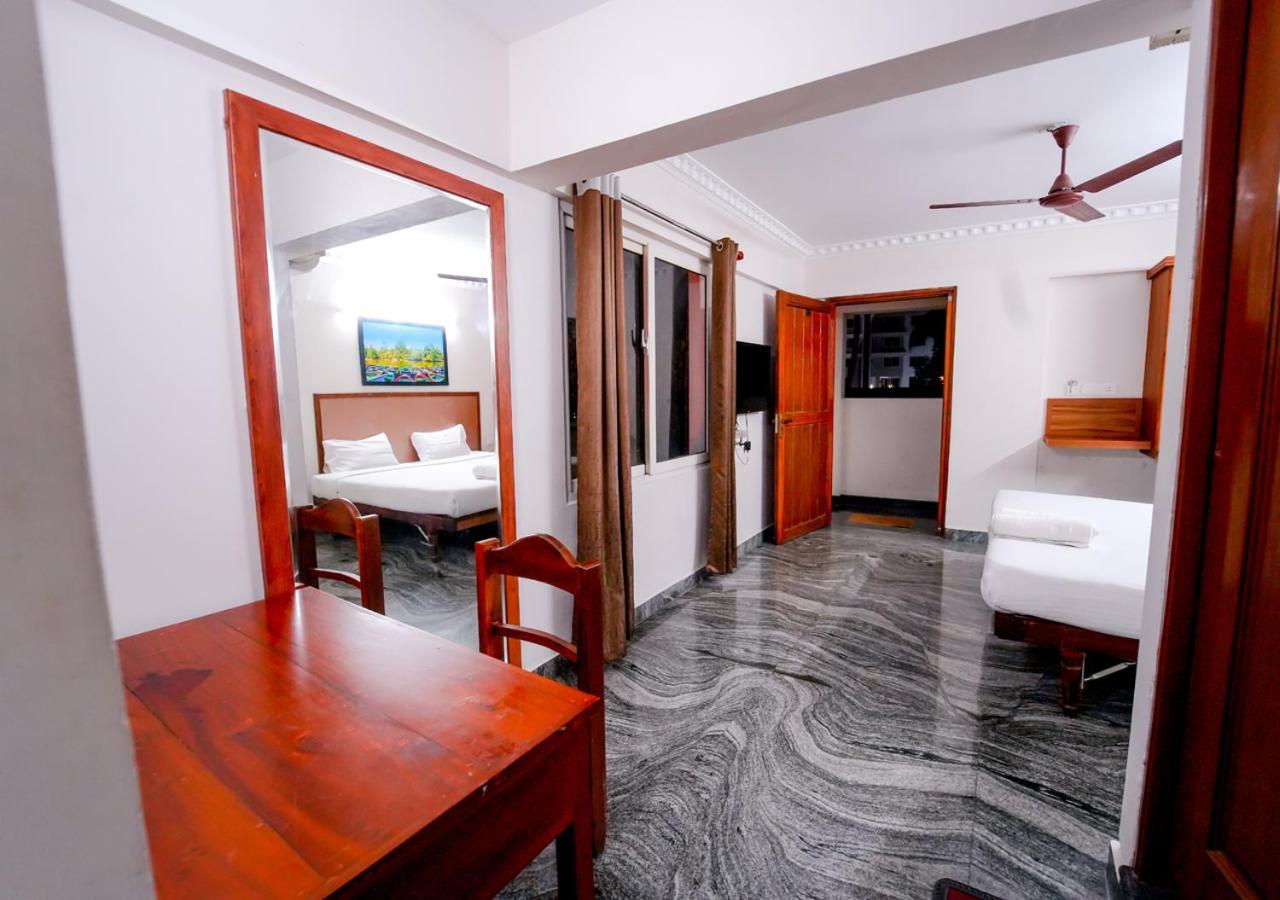 Luxe Vue - Premium Hotel Thiruvananthapuram ภายนอก รูปภาพ